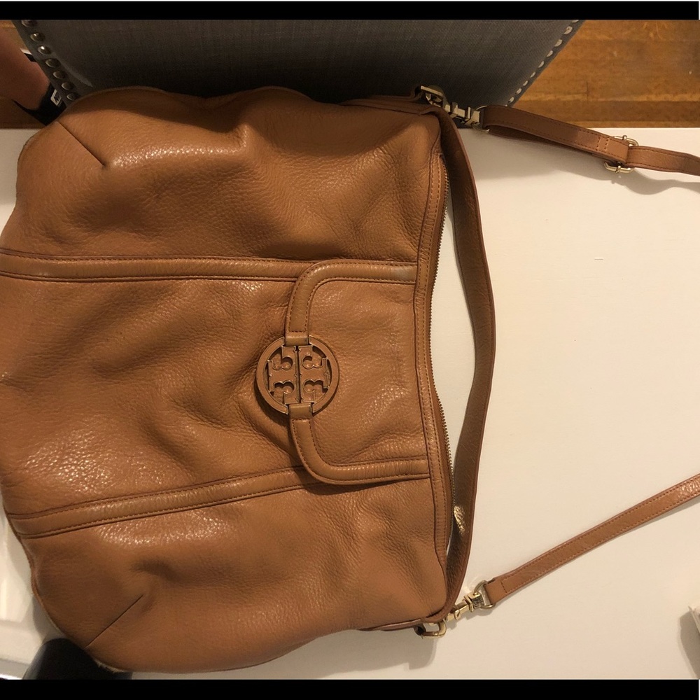 Tory Burch - Amanda Classic Hobo